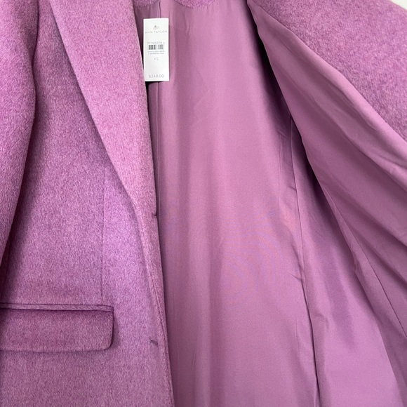 EXCLUSIVE!! ANN TAYLOR Chesterfield Wool Blend Coat - Picture 6 of 7